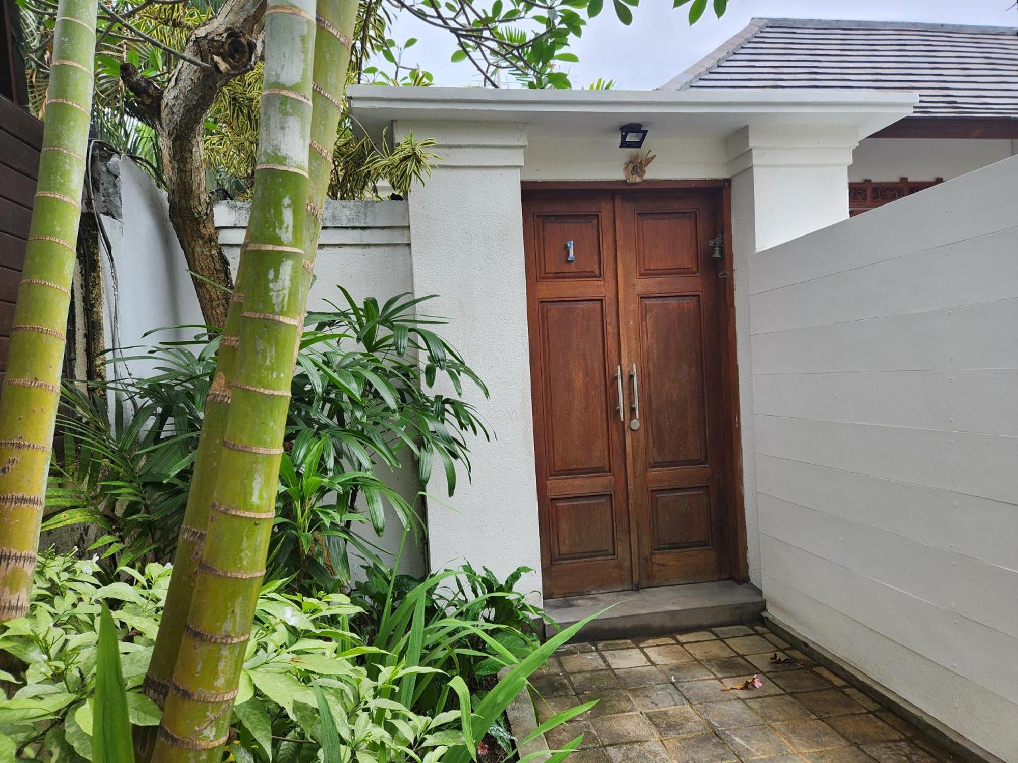 The Calmtree Bungalows Canggu Екстериор снимка