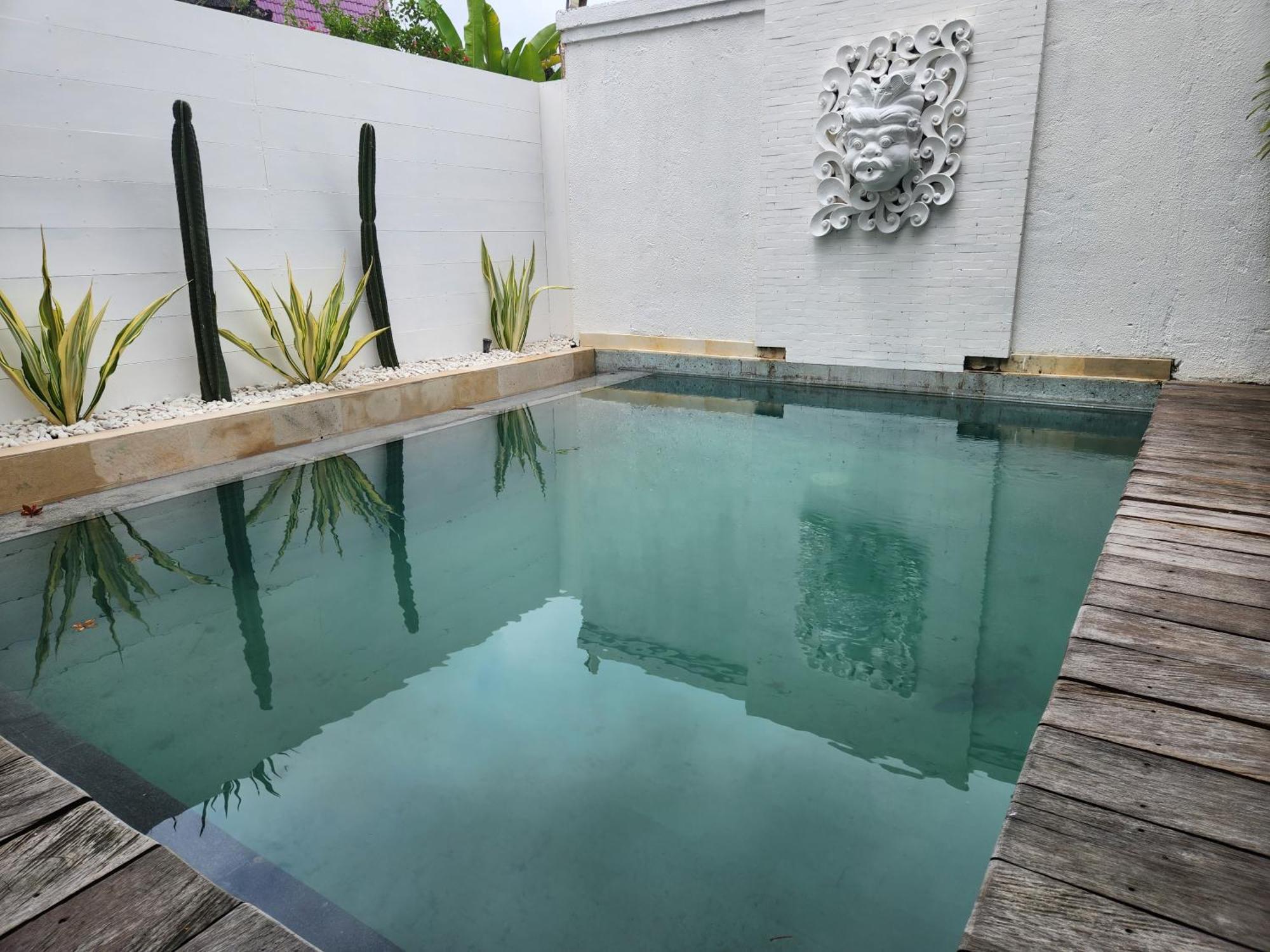The Calmtree Bungalows Canggu Стая снимка