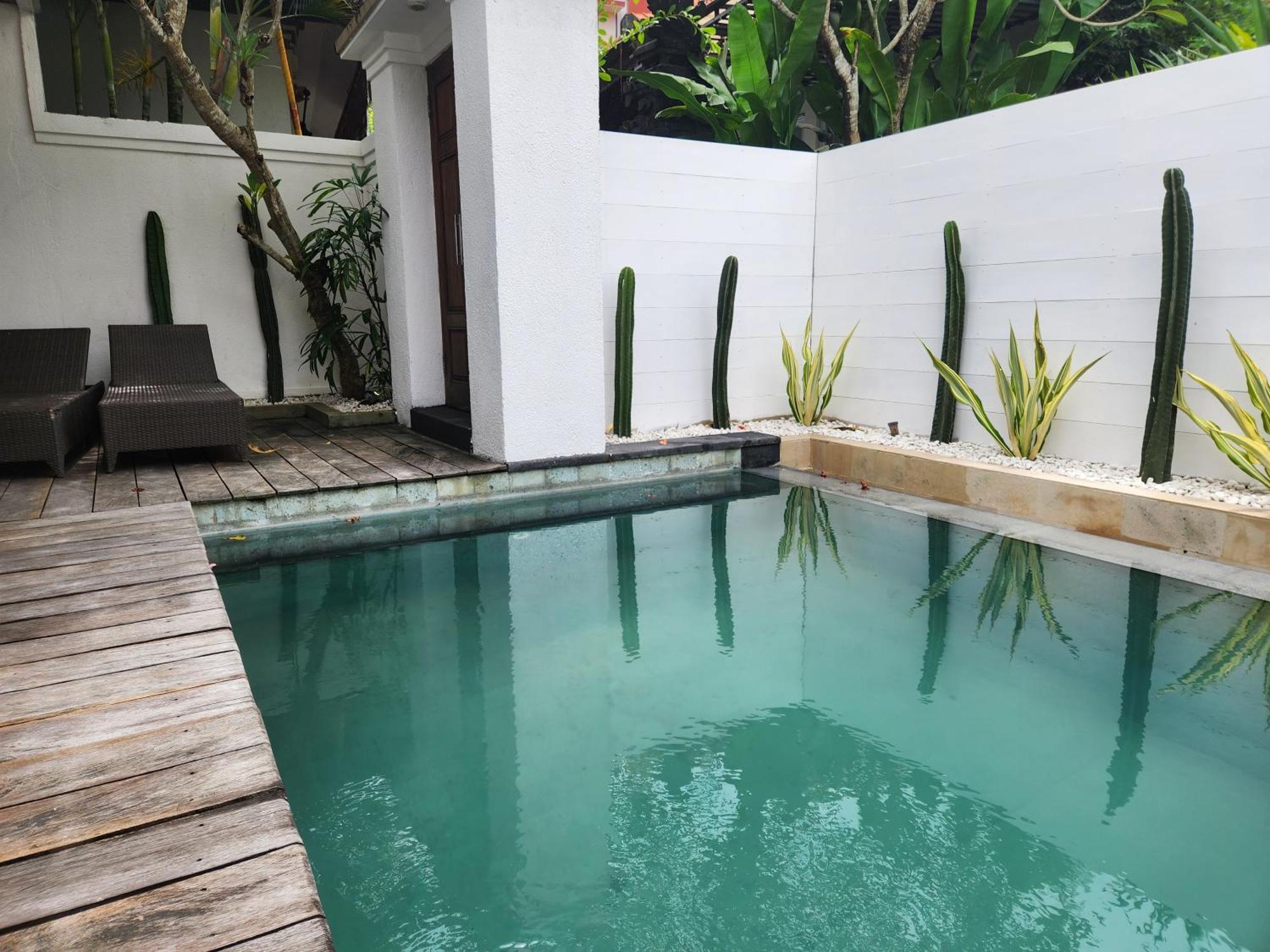 The Calmtree Bungalows Canggu Екстериор снимка